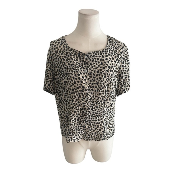 K ARNOLD Tops - Vintage 80s K Arnold 100% Silk Animal Print Short Sleeve Blouse SZ L Cheetah